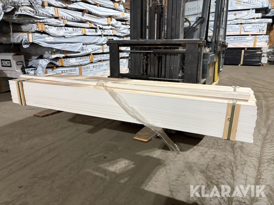 Foder 12*56, 2.2m vit 0502