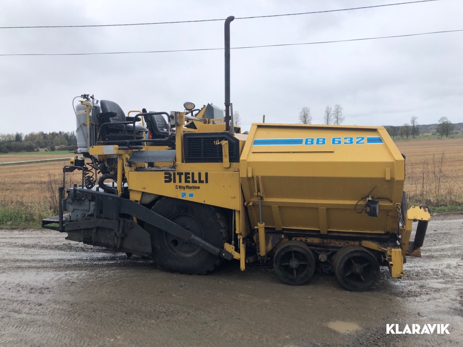 Asfaltsläggare Bitelli BB632 