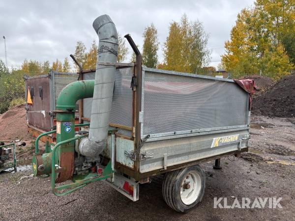 Släpkärra med lövsug K- Vagn med Billy goat 11.0 hp.  & tipp