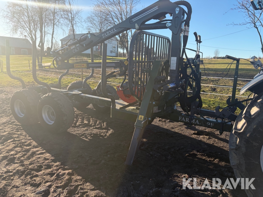 Timmervagn med grip Farma T9F