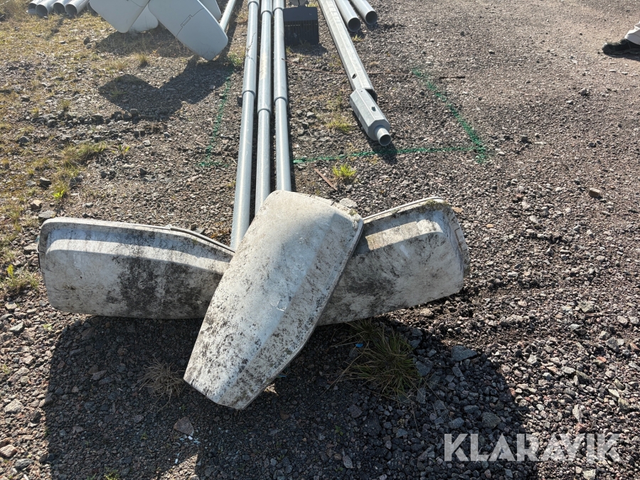 Belysningsstolpar 3 + 3 + 1 st