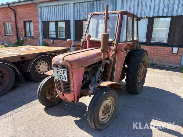 Traktor Massey Ferguson 35X