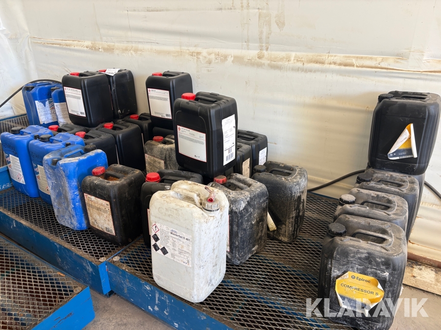 Parti med kompressor & transmissionsolja