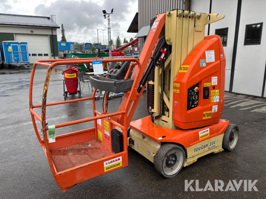 Pelarlift med jibb JLG TOUCAN10E