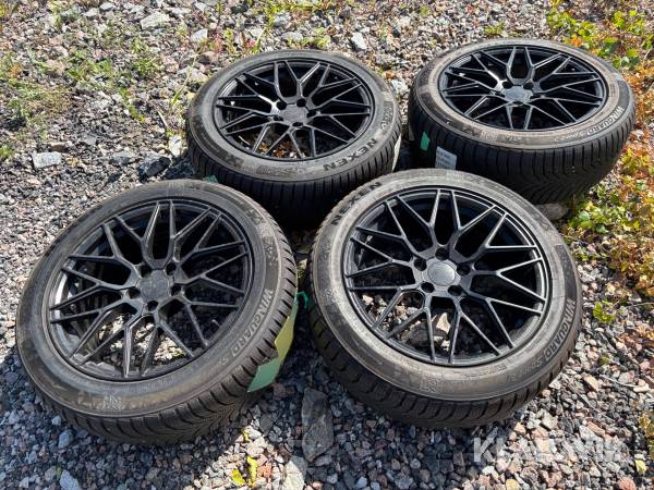 Däck med fälg Nexen 235/50-18, 4st