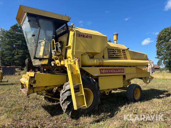 Tröska / skördetröska New Holland Clayson 8070 19ft