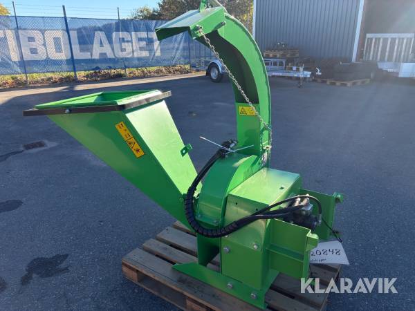 Flishugg Wood chipper F 100 avant