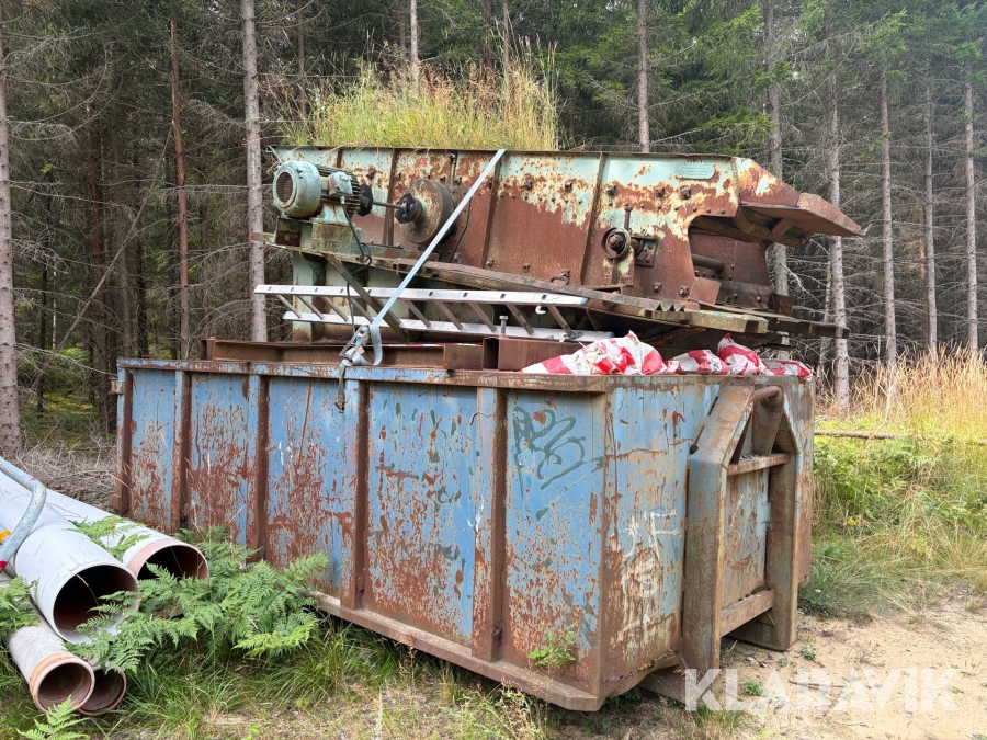 Jordverk monterat på 15 kubiks container Årbrå