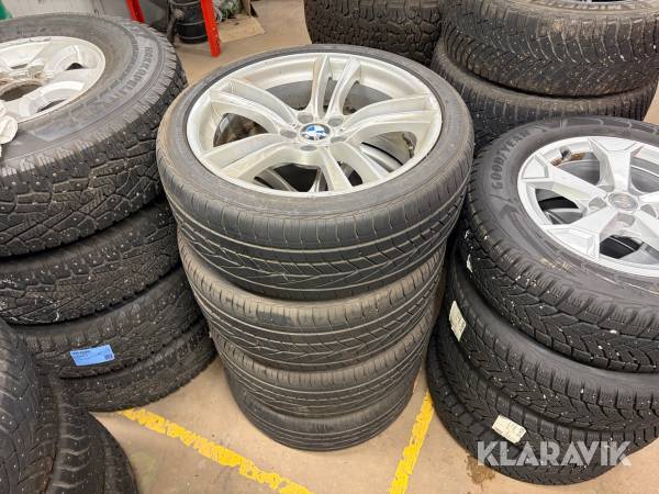 Däck & fälgar BMW 245/40R20 4st