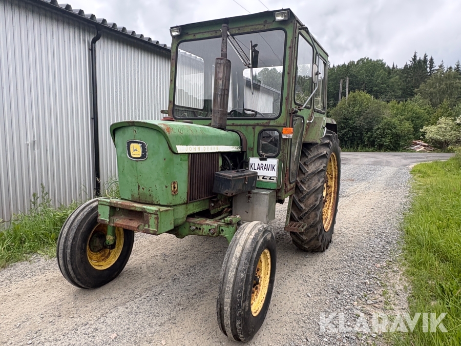 Traktor John Deere 1120