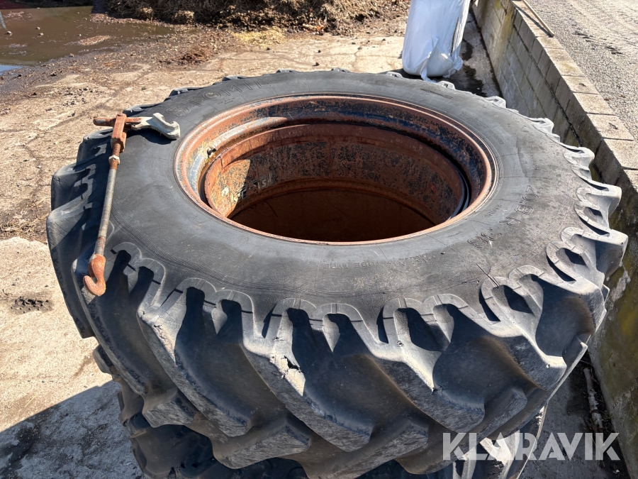 Dubbelmontage Stomil 20.8R38