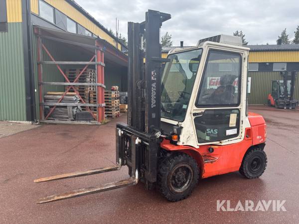 Dieseltruck Toyota 7FDF30