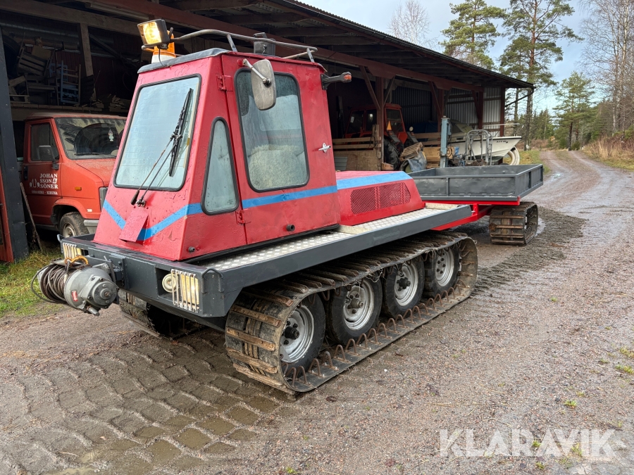 Bandvagn Iller D-200 med tippkärra