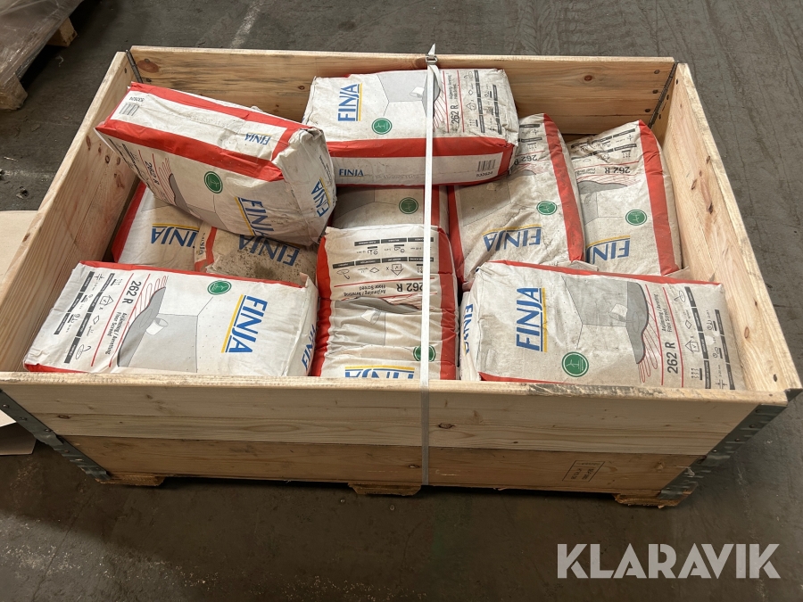 Avjämningsmassa Finja 262 R ca 12 st