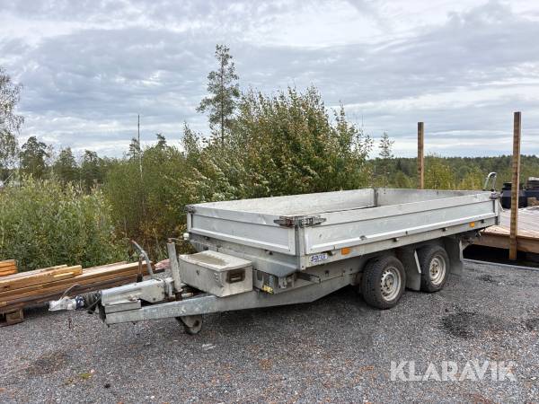 Tippsläp Saris C3500