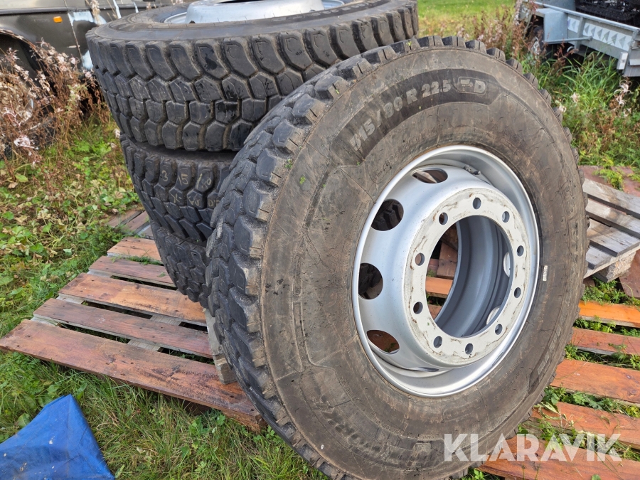 Lastbilsdäck Michelin X-Works 315/80R22.  4 st