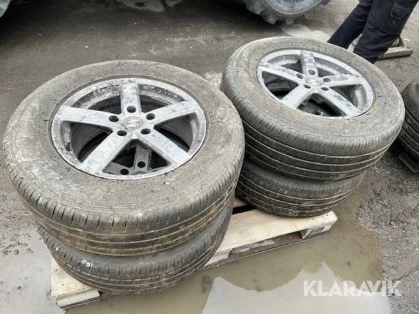 Sommardäck Pirelli 245/65 R17 111H 4st