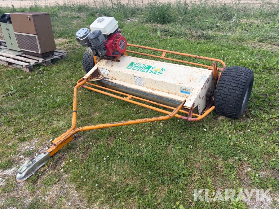 Betesputs/gräsklippare Carroy Giraudon TT1085