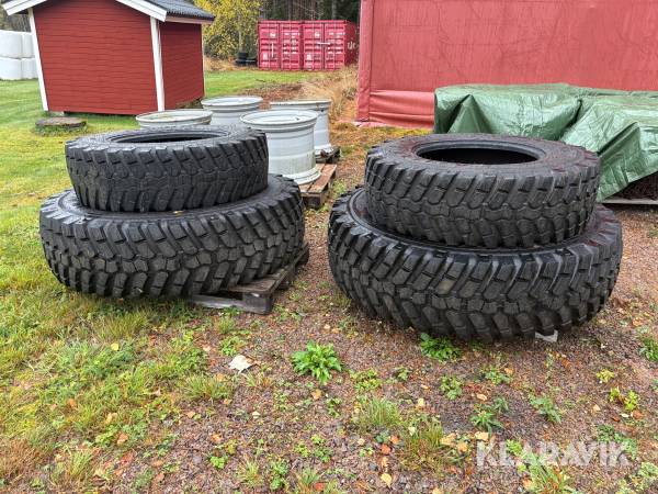 Klackdäck Alliance 360/80R24 och 440/80R34 4 st
