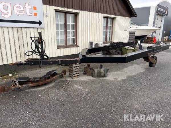 Varvsbyggd Hydraulisk båtvagn