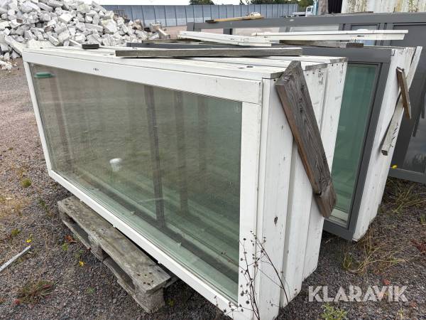 Fönster med karmar 2200x1020mm