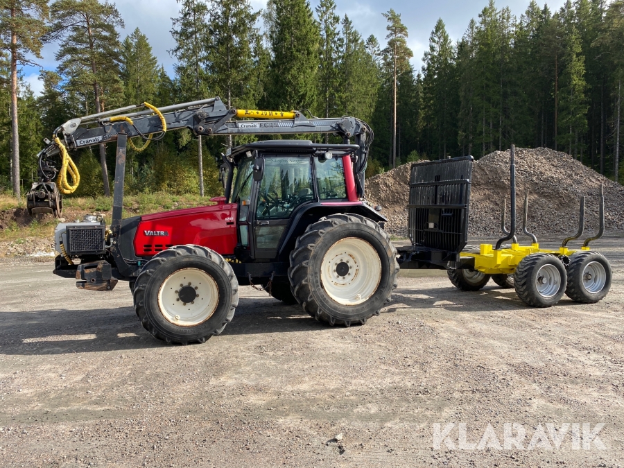 Traktor Valtra 6250-4 Twintrac
