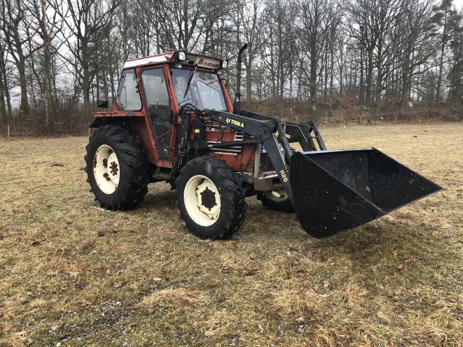 Traktor FIAT 60-90 DT