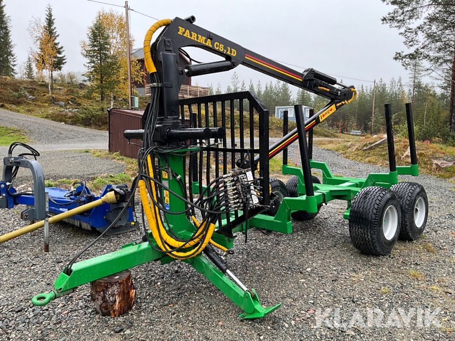 Skogsvagn Farma FMW 12-8