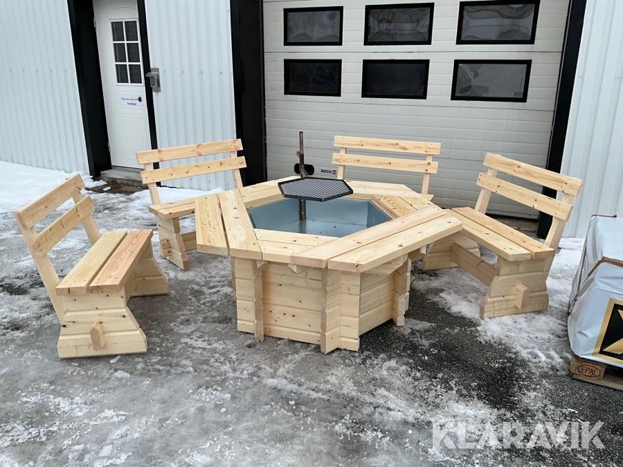 Eldstad med bänkar   byggsats