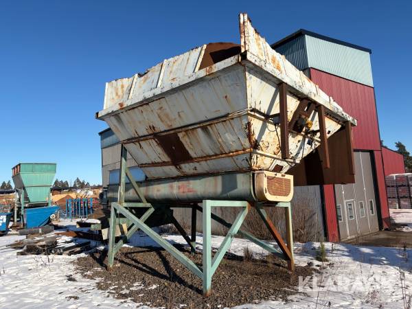 Materialficka med matarskruv