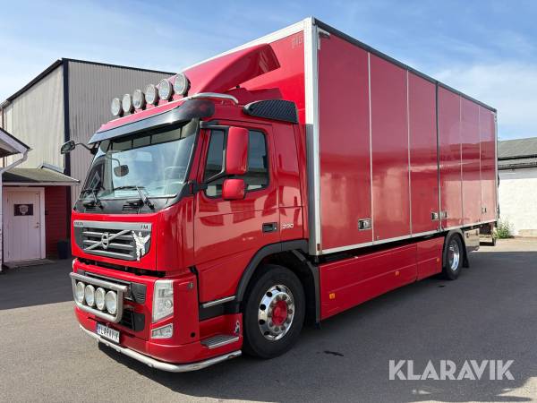 Lastbil Volvo Fm 330 med bakgavellyft
