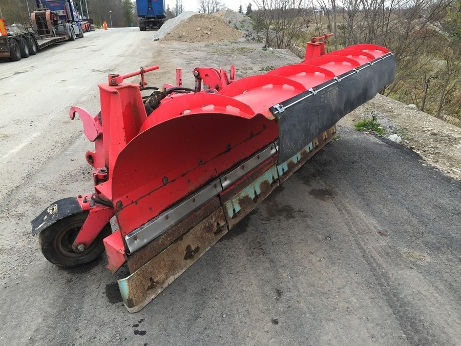 Snöblad till lastbil