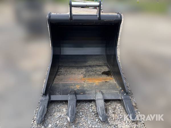 Tandad grävskopa SE equipment 113504