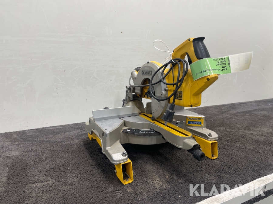Kap&geringsåg Dewalt DW 777-QS