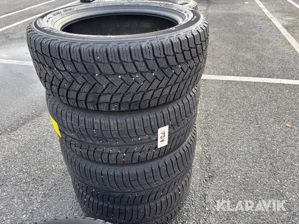 Vinterdäck Michelin 225/50-17 4st