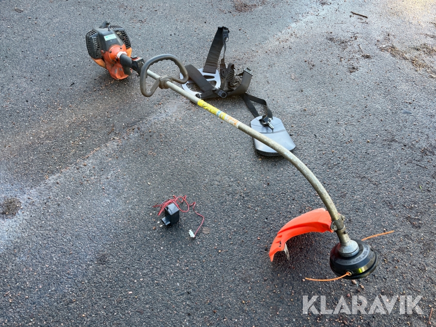 Grästrimmer Tanaka AST-5000 med elstart