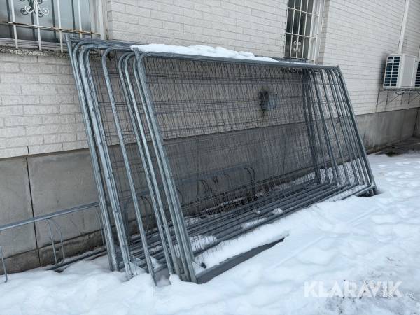 Byggstaket med fötter