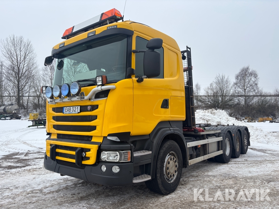 Lastväxlare Scania R560 med plogutrustning
