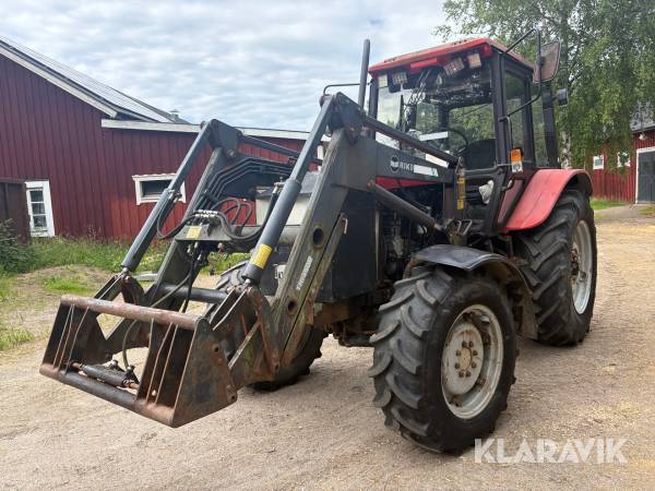 Traktor Belarus 1025.3A med lastare