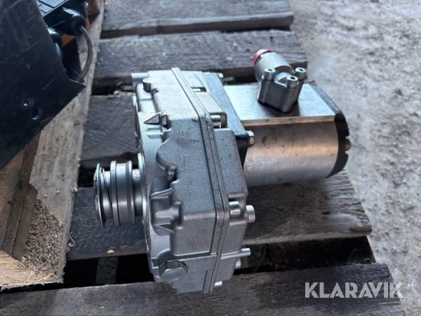 Hydraulpump med växellåda Hydraulpump Brevini Pump 12380026 /