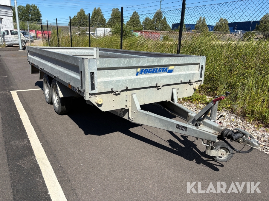 Personbilssläp Thule 5375