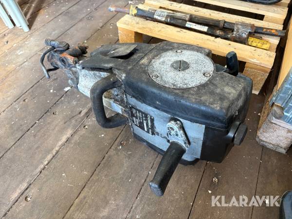 Bergborr- och bilningsmaskin Atlas Copco Cobra 148