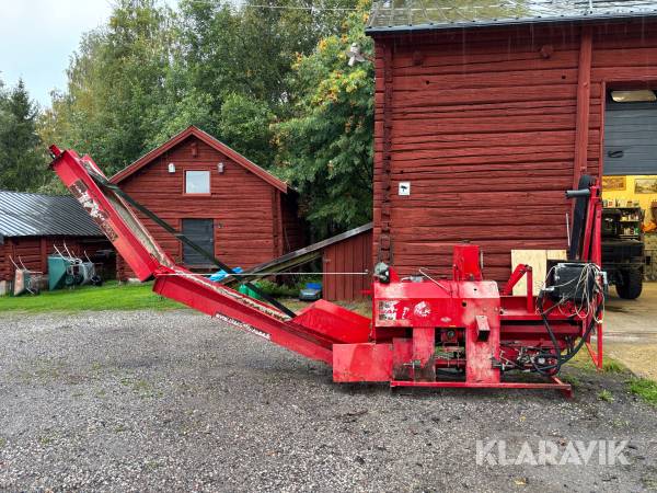 Vedmaskin Hakki Pilke 1X 37 easy med hydraulkylare