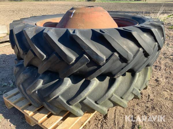 Lantbruksdäck Volvo BM Boxer 13.6-38