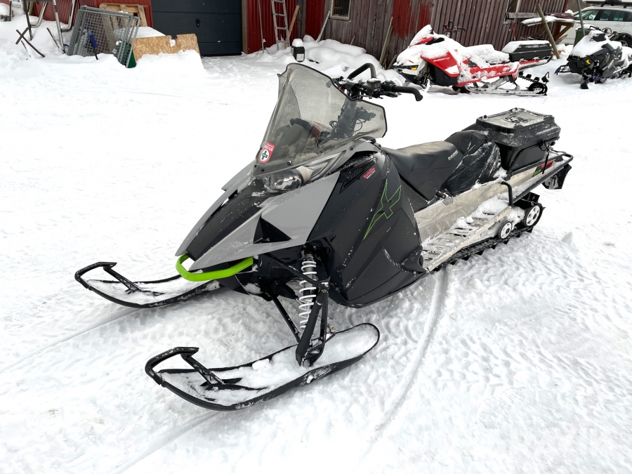 Snöskoter Artic Cat Norseman 6000