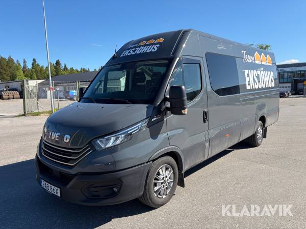 Skåpbil 6 sitsig Iveco Daily 35-180
