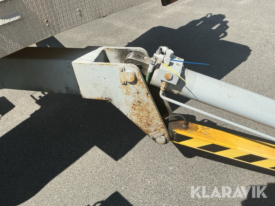 Släpvagnslift Ommelift 1550EBZX
