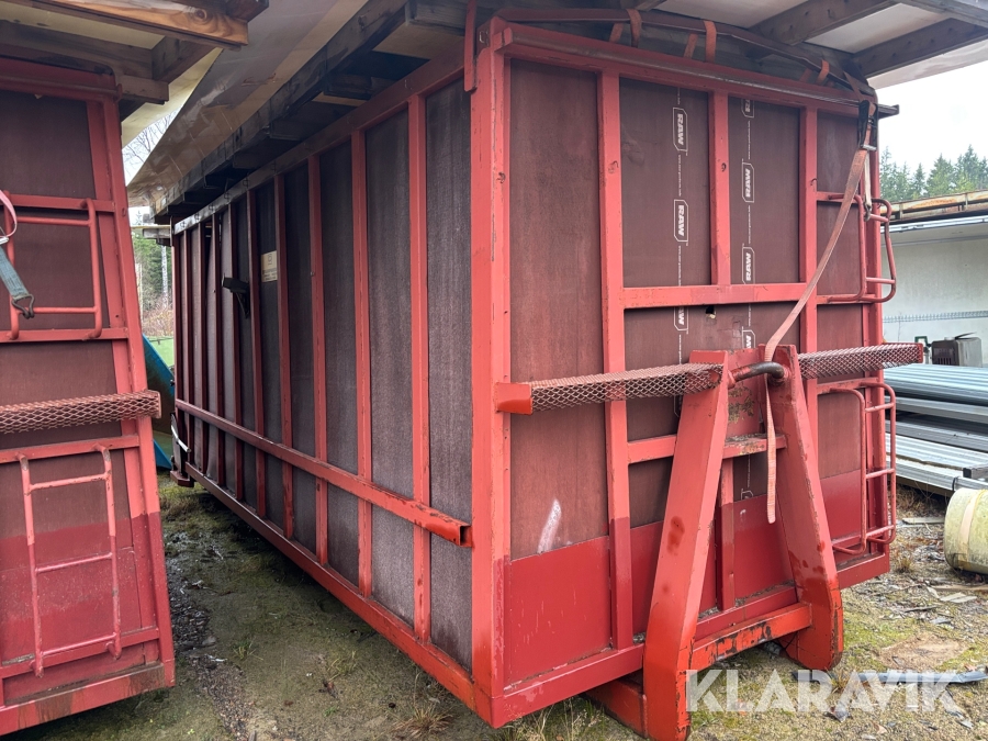 Flismagasin med matningsanläggning ca 120 m3