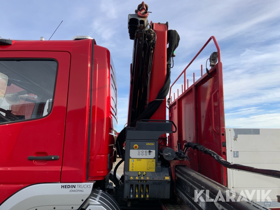 Kranbil Mercedes-Benz Atego 1627