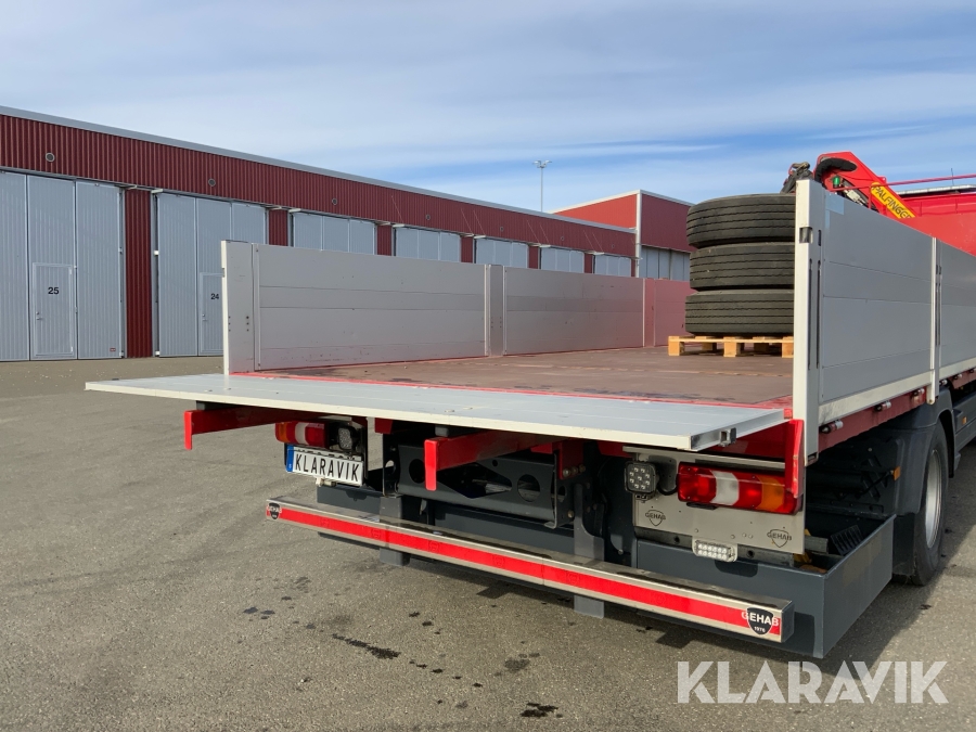 Kranbil Mercedes-Benz Atego 1627